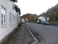 Gården Bilet har gitt navn til både kirkegården og veien Bilet, som den ligger ved. Foto: Stig Rune Pedersen