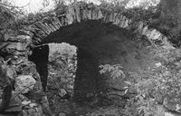 12. Bispeborgen, Hamarkaupangen, Hedmark - Riksantikvaren-T095 01 0272.jpg