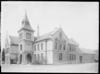 177. Bispegaarden i Oslo - no-nb digifoto 20160114 00007 NB NS 000048D.jpg