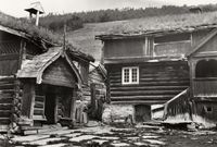 50. Bjølstad, Oppland - Riksantikvaren-T125 01 0554.jpg