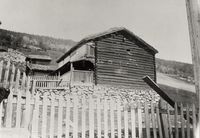 64. Bjølstad, Oppland - Riksantikvaren-T125 01 0570.jpg