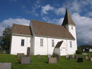 Bjørkelangen kirke.JPG