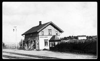 Bjørkelangen stasjon rundt 1920.