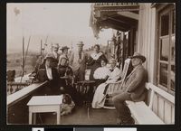 83. Bjørnstjerne Bjørnson med familie på Aulestad, 1897 - no-nb digifoto 20160715 00058 bldsa BB1019.jpg
