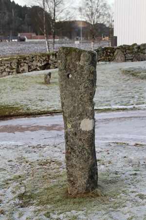 Bjelland kyrkje gapestokk 01.JPG