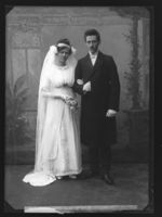 93. Bokbinder Thorkildsen - no-nb digifoto 20160202 00215 NB NS 006468.jpg