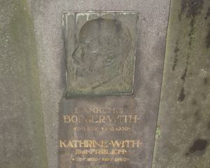 Borger With gravminne.jpg