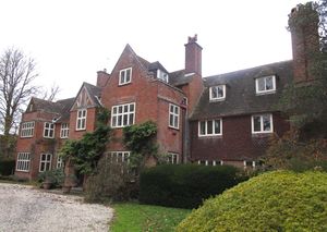 Bowdown House Berkshire 2016.jpg