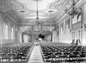 Konsertsalen hos Brødrene Hals fra 1880. Foto: Severin Worm-Petersen (omkr. 1895-1915)