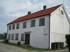 Braathengården i Gamle-Hokksund (be-2008-07-30-2574-web30).jpg