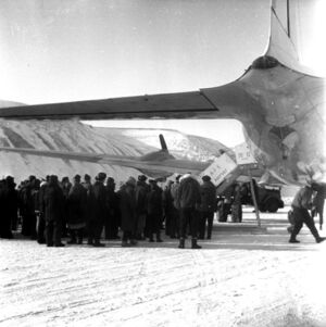 Braathens landing Svalbard 1959.jpeg