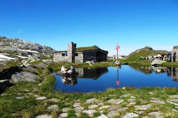 Breidablik turisthytte i Kvam.jpg