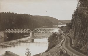 Bru over Søndre Rena ved Rena - no-nb digifoto 20150807 00232 bldsa PK29984.jpg