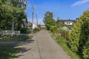 Brudehaugvegen 220813.jpg