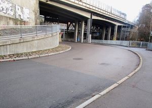 Brynsengfaret Oslo ved Bryn bru 2015.jpg