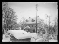 55. Bygning, Hvalstad - no-nb digifoto 20160128 00092 NB NS NM 03209.jpg