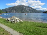 1. C13477 Keiko - gravrøys.jpg