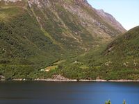 300. C13485j Fjelnesdalen.jpg