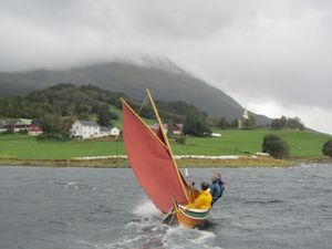 C18473 nordlandsbåt hundromsfæring (Linde).jpg