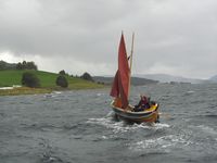 Nordlands-hundromsfæring (bygd av Kai Linde) under Råseglseminaret 2015 i Valsøyfjorden Foto: Olve Utne