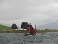 Nordlands-hundromsfæring (bygd av Kai Linde) under Råseglseminaret 2015 i Valsøyfjorden Foto: Olve Utne