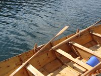 Melfæring ved flytebryggja ved Husasnotra i Valsøyfjorden på Nordmøre. Foto: Olve Utne (2016).