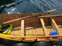 Melfæring ved flytebryggja ved Husasnotra i Valsøyfjorden på Nordmøre. Foto: Olve Utne (2016).