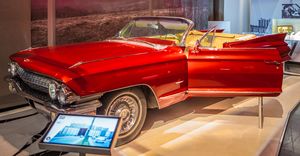 Cadillac 1961.jpg