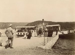 Ceres ved Malmøya brygge 1897.jpg