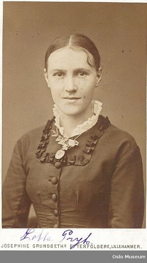 Charlotte Barth 73102.jpg