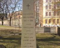 Norges andre riksarkivar, Christian C. A. Lange, er gravlagt på Gamle Aker kirkegård. Foto: Stig Rune Pedersen