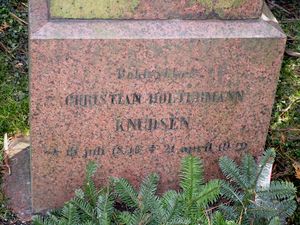 Christian Holtermann Knudsen gravminne Oslo.jpg