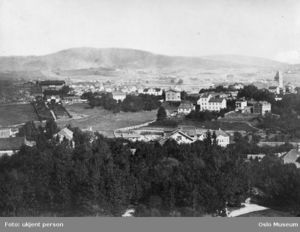 Christiania utsikt fra slottet 1860 OB.Z02224.jpg