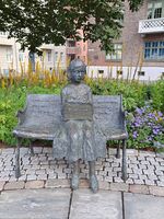 Statue av Cissi Klein på Museumsplass, Trondheim. Foto: Eva Rogneflåten (2021)