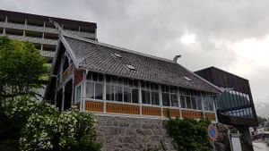 Cooperhuset Balestrand.jpg