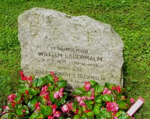 Dagny Røhrt Lagermalm og William Lagermalm gravminne.jpg