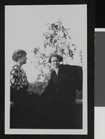 94. Dagny Sautreau og Else - no-nb digifoto 20160715 00172 bldsa BB2315.jpg