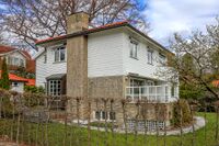 Dalsveien 25, funksjonalistisk villa fra 1938. Foto: Leif-Harald Ruud (2022)