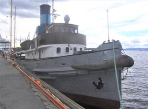 Dampskipet Styrbjørn til kai i Oslo 2012.jpg