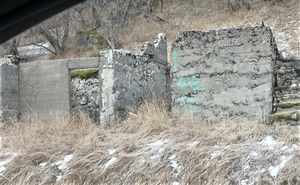 Deler av kjellermur.jpg