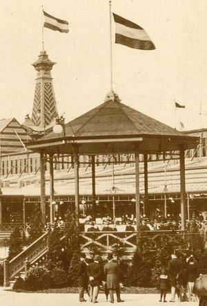 Den Haag Gevers Deynootplein Scheveningen 2.jpg