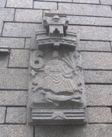 Oslos skytshelgen St. Hallvard på fasaden til Telegrafbygningen. Foto: Stig Rune Pedersen