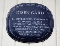 Kolderups vei 23: Disen gård.