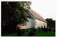 Dolm kyrkje var hovudkyrkje frå mellomalderen. Etter brann i 1923 vart den avløyst av Hitra kyrkje.