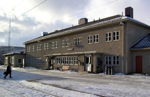 Dombaas railway station.jpg