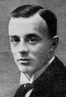 Dr. Sophus Brochmann, dirigenten med den fine tenorstemmen - som så ofte ble benyttet som solist.