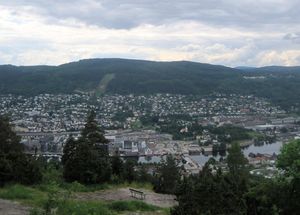 Drammen sett fra Spiraltoppen 2010.jpg