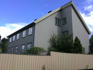 Dronningens gate 1 (Larvik).jpg