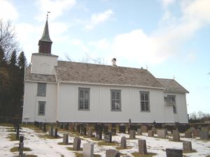 Eide-kirke-paa-Nordmore.jpg