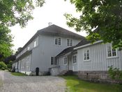 Eidsfos hovedgård, tidligere hovedbygning ved jernverket. Foto: Stig Rune Pedersen (2014).
